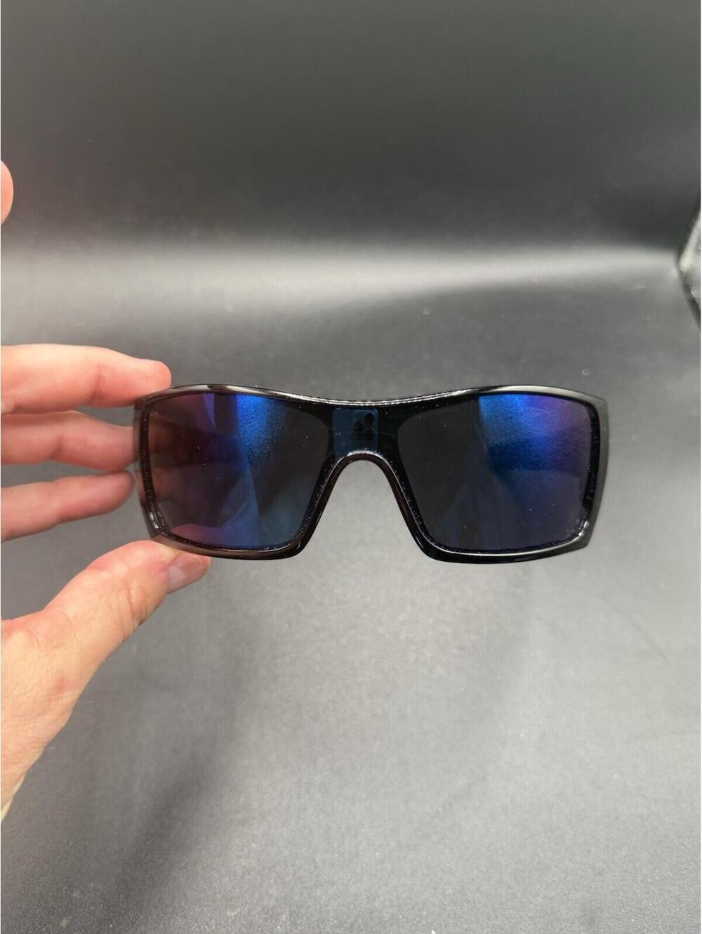 Oakley Batwolf Polished Black/Ice Iridium Lenses